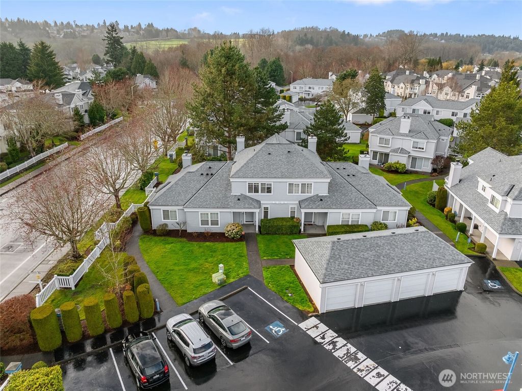 Photo of 23627 55th pl Pl S, Kent, WA 98032 (MLS # 2340619)