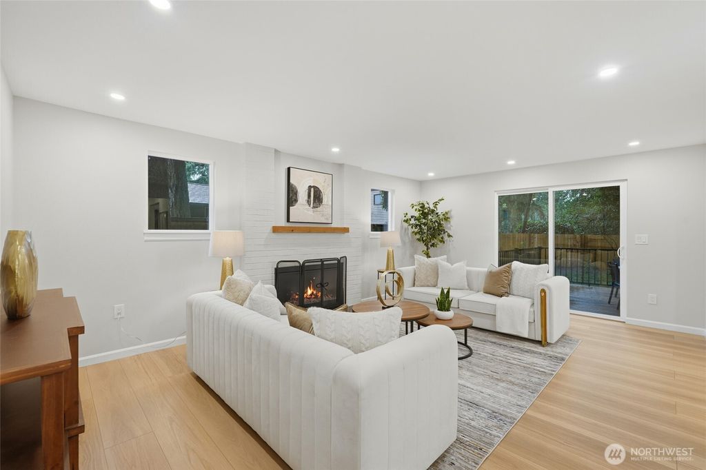 Photo of 9112 120th Avenue SE, Newcastle, WA 98056 (MLS # 2461521)