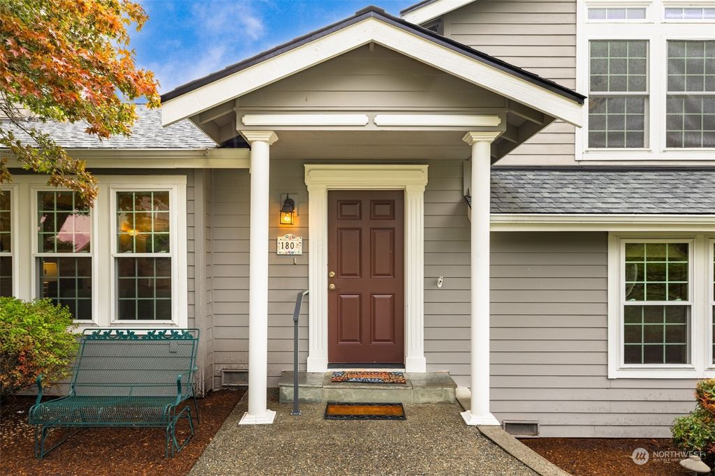 Photo of 180 SW Gibson Lane, Issaquah, WA 98027 (MLS # 2166739)