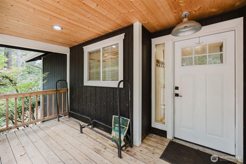 Photo of 8325 Seabeck Highway NW, Bremerton, WA 98312 (MLS # 2561664)