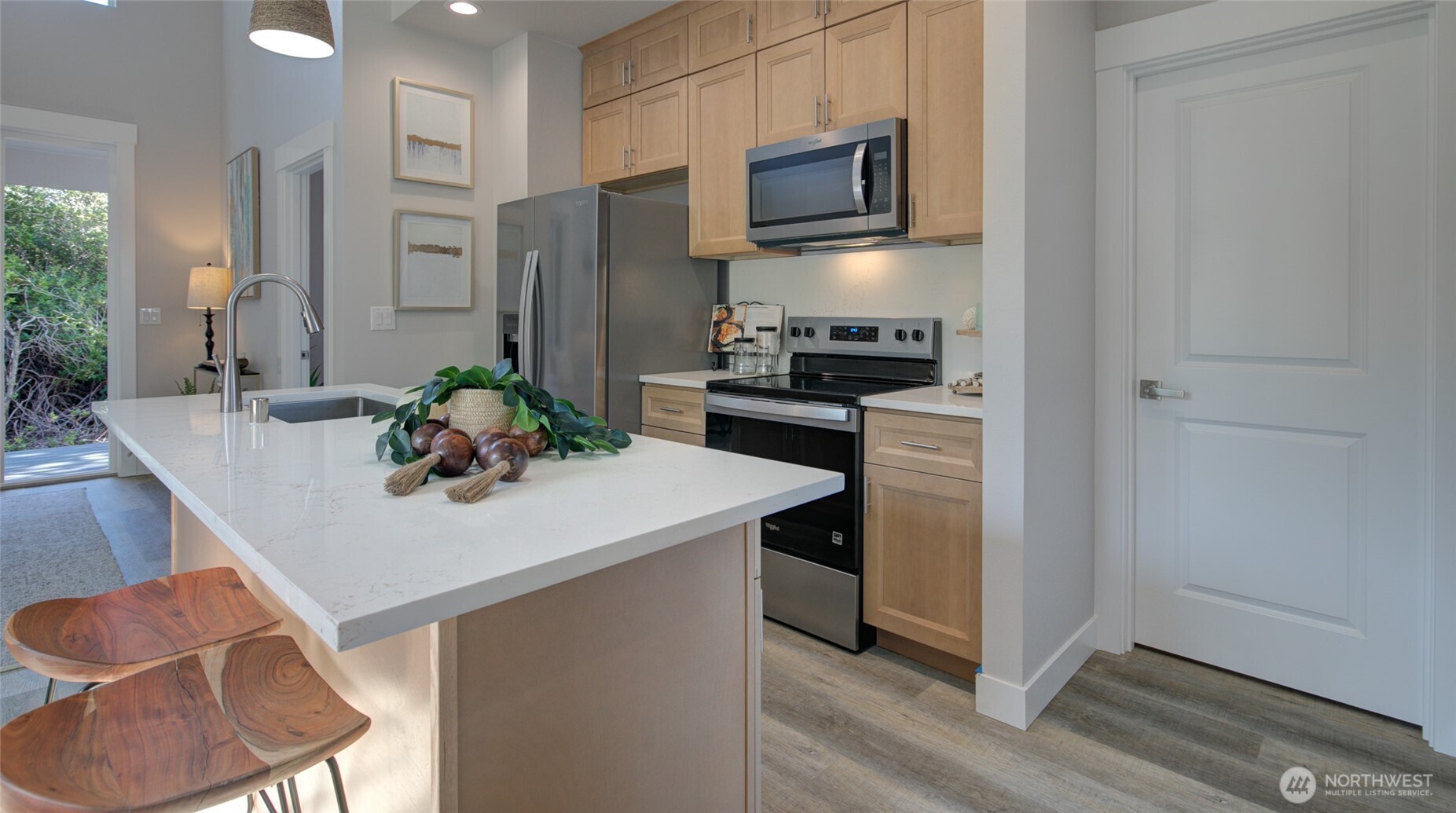 413 Trustee Street SW B