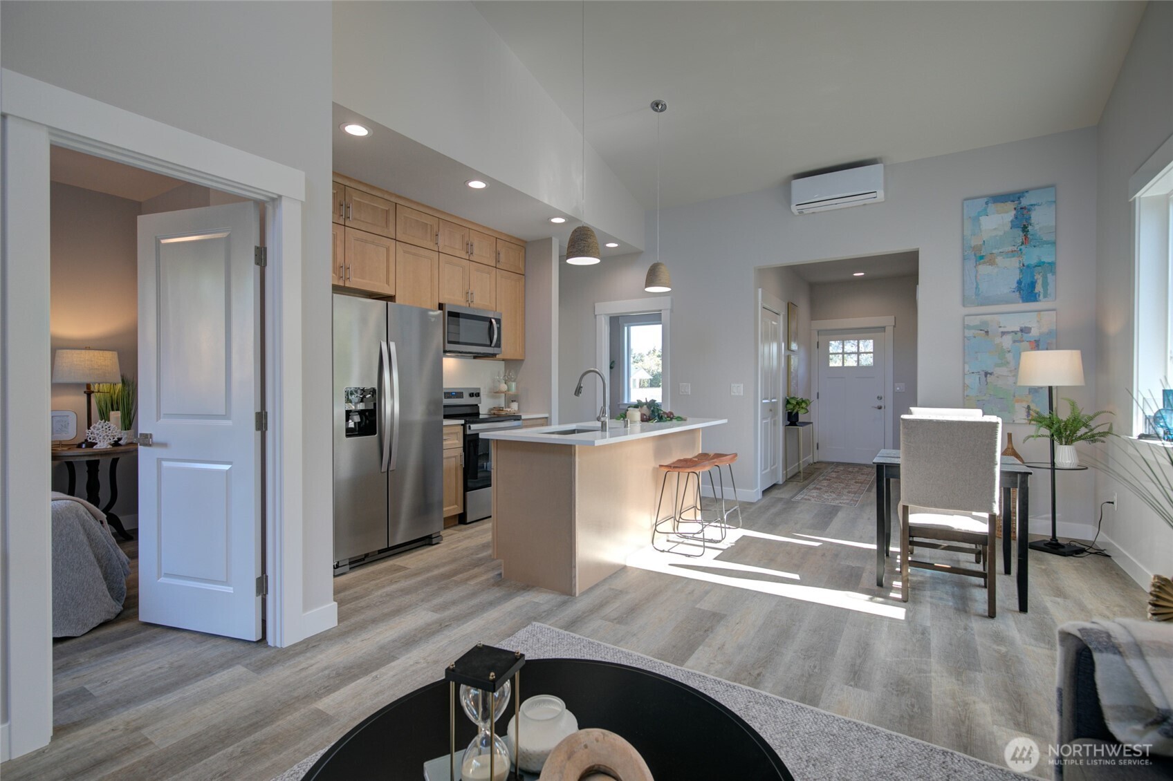413 Trustee Street SW B