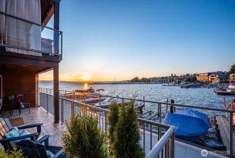 Photo of 515 Lake Street ST S #102, Kirkland, WA 98033 (MLS # 2551024)