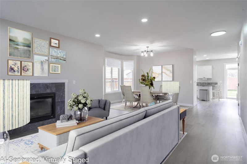 3425 W Glenmoor Drive