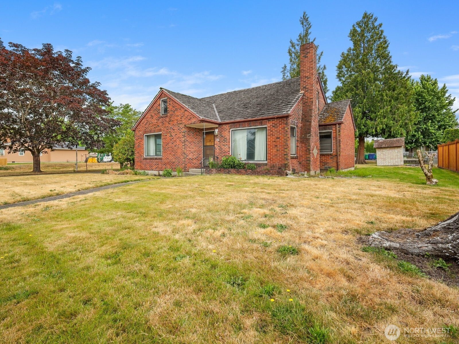 110 3rd Avenue SW