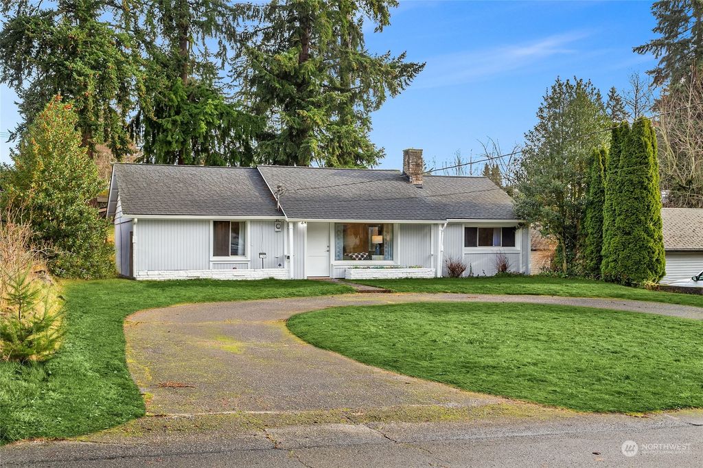 Photo of 22905 59th Avenue W, Mountlake Terrace, WA 98043 (MLS # 2316894)