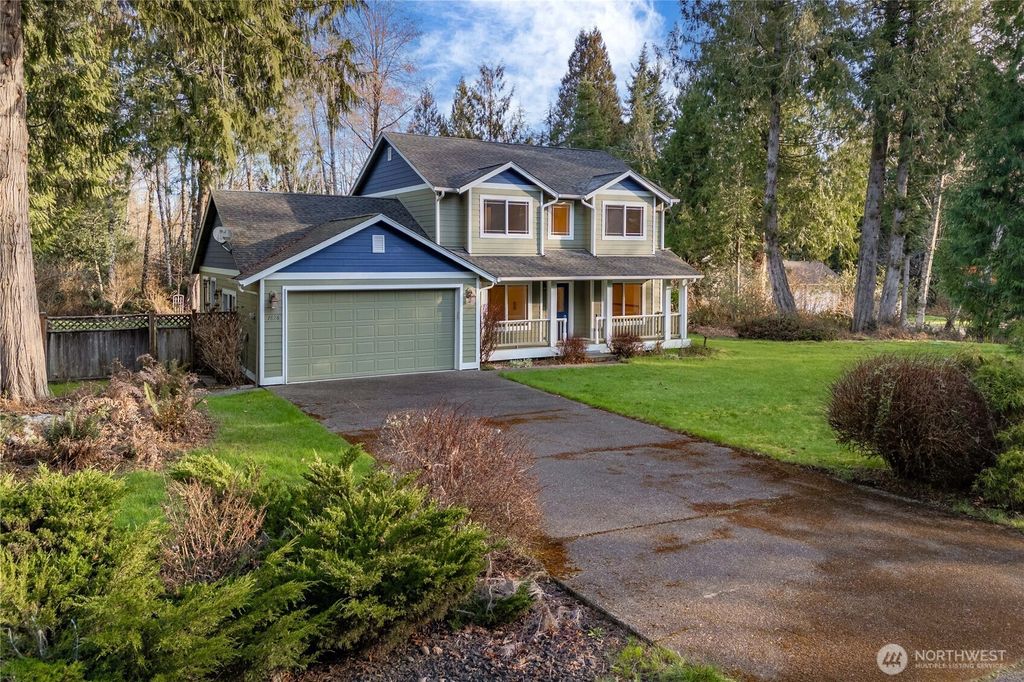 Photo of 7626 78th Loop NW, Olympia, WA 98502 (MLS # 2490019)