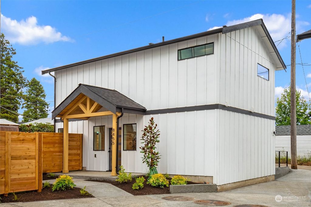 Photo of 8455 18th Avenue SW, Seattle, WA 98106 (MLS # 2151868)