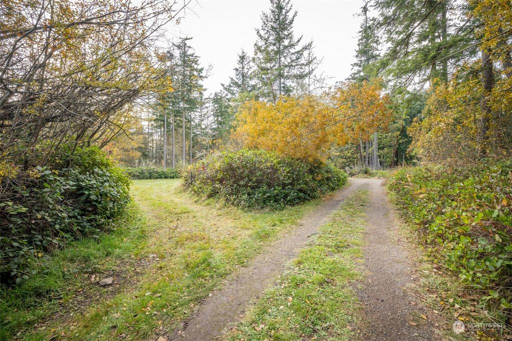 listing image 9361543516494645256