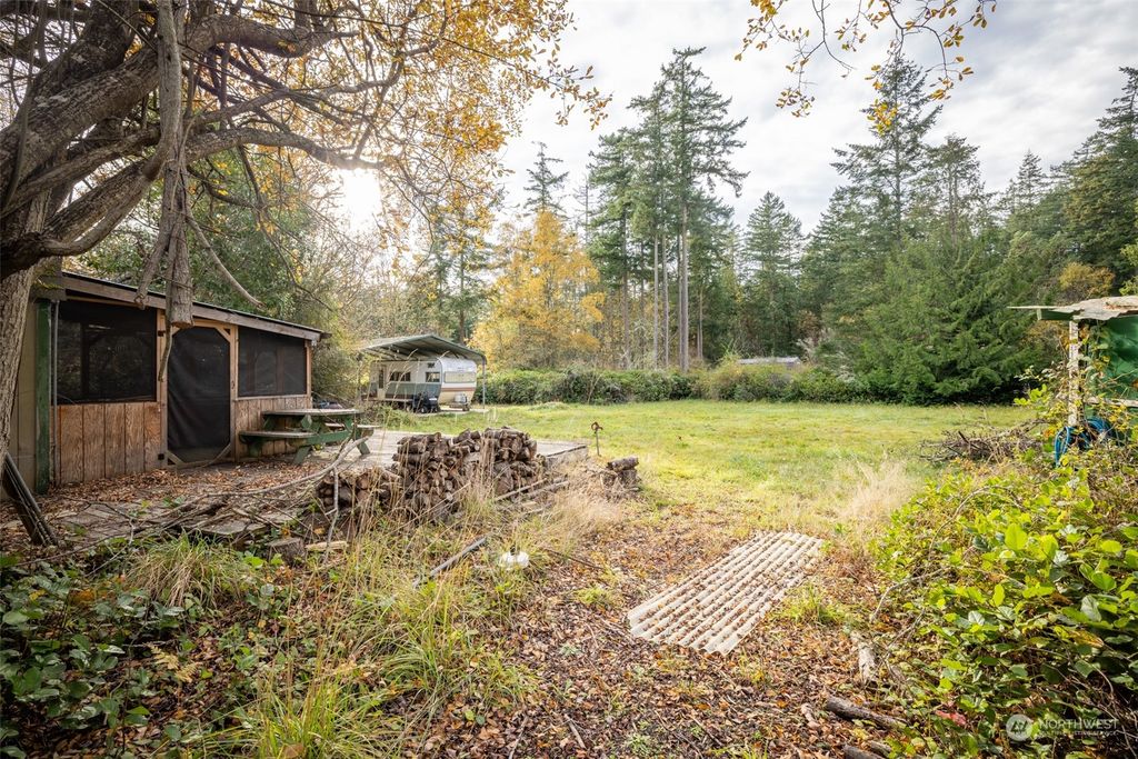 listing image 9369471419204219444