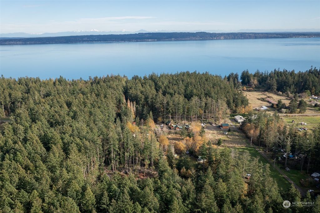 listing image 9361258779141345442