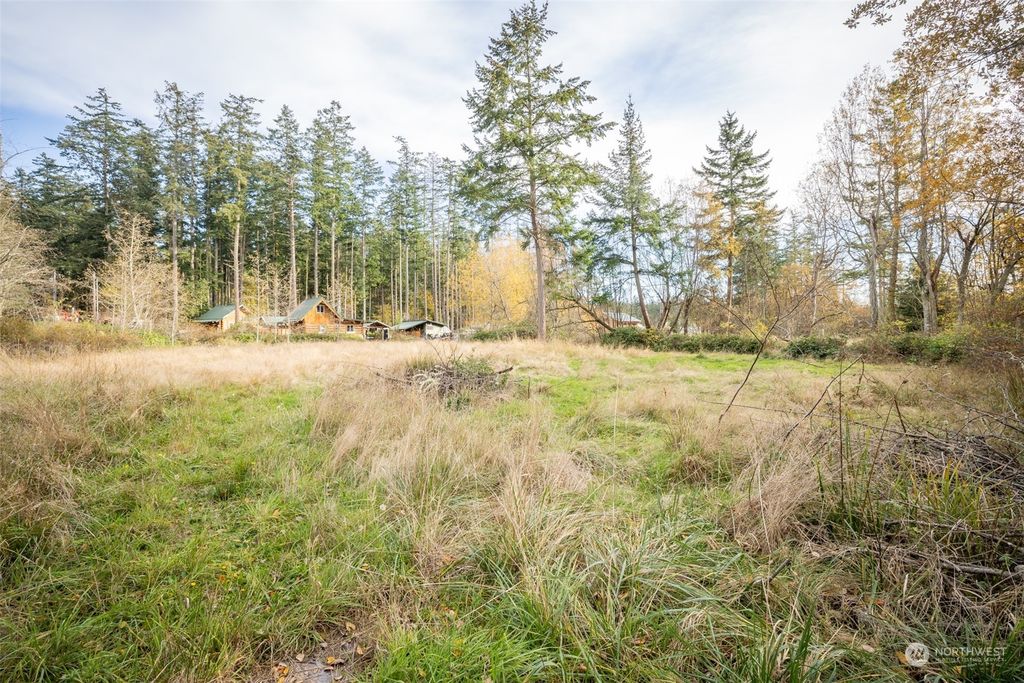 listing image 9366445215910933684
