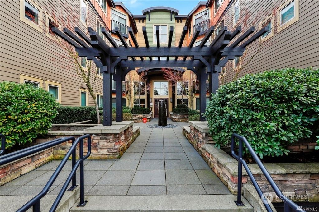 Photo of 15700 116th Avenue NE #201, Bothell, WA 98011 (MLS # 2147404)