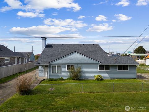 Photo of 34 4th Street S, Pacific Beach, WA 98571 (MLS # 2359521) Photo of 34 4th Street S, Pacific Beach, WA 98571 (MLS # 2359521)