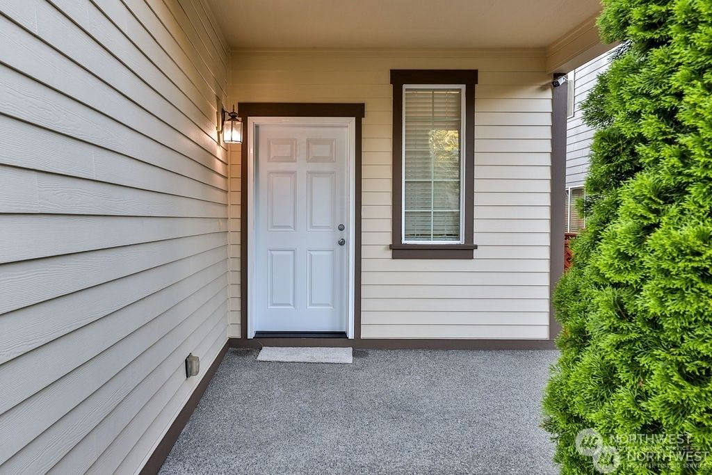 Photo of 11066 SE 201st Street, Kent, WA 98031 (MLS # 2316447)