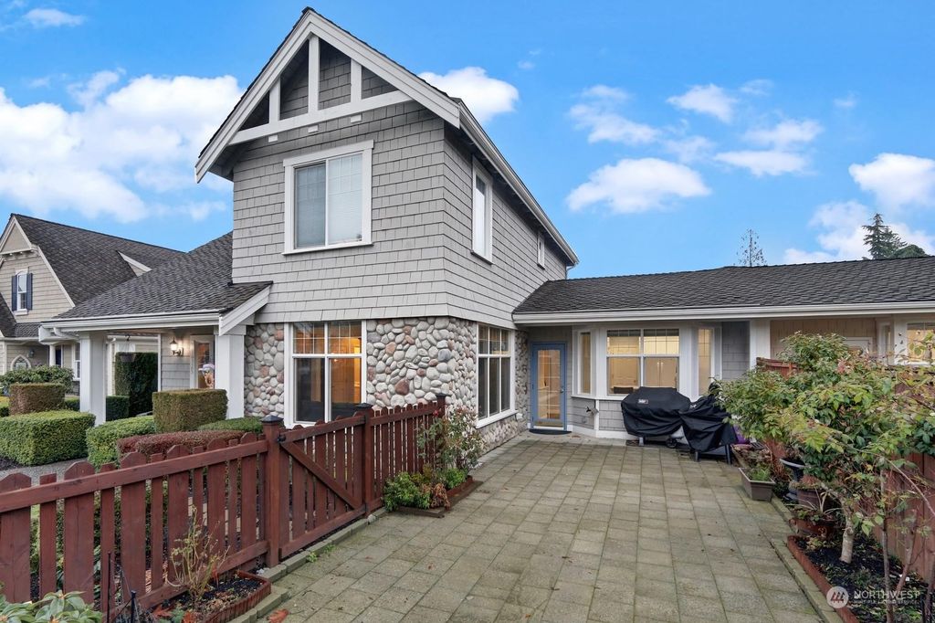 Photo of 16325 17th Avenue SE, Mill Creek, WA 98012 (MLS # 2022198)