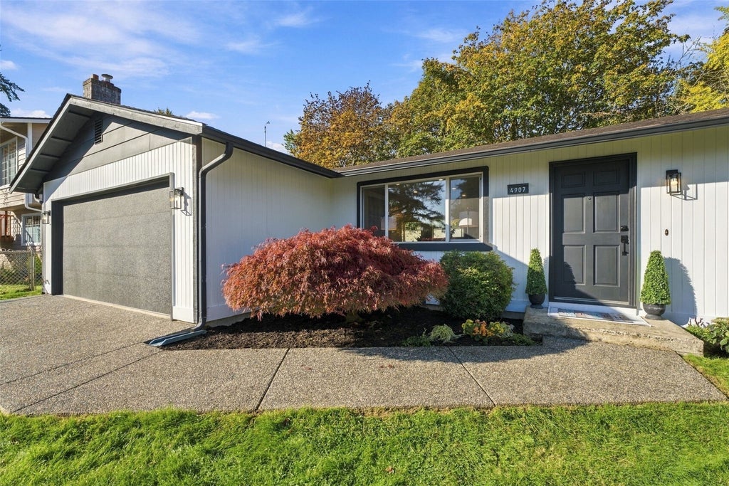 Photo of 4907 239th Street SE, Woodinville, WA 98072 (MLS # 2597243)