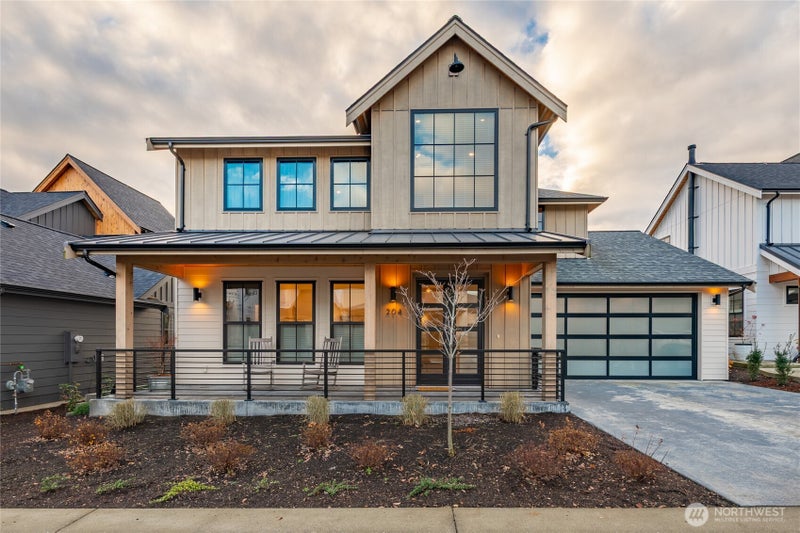 204 Pebblebrook Drive