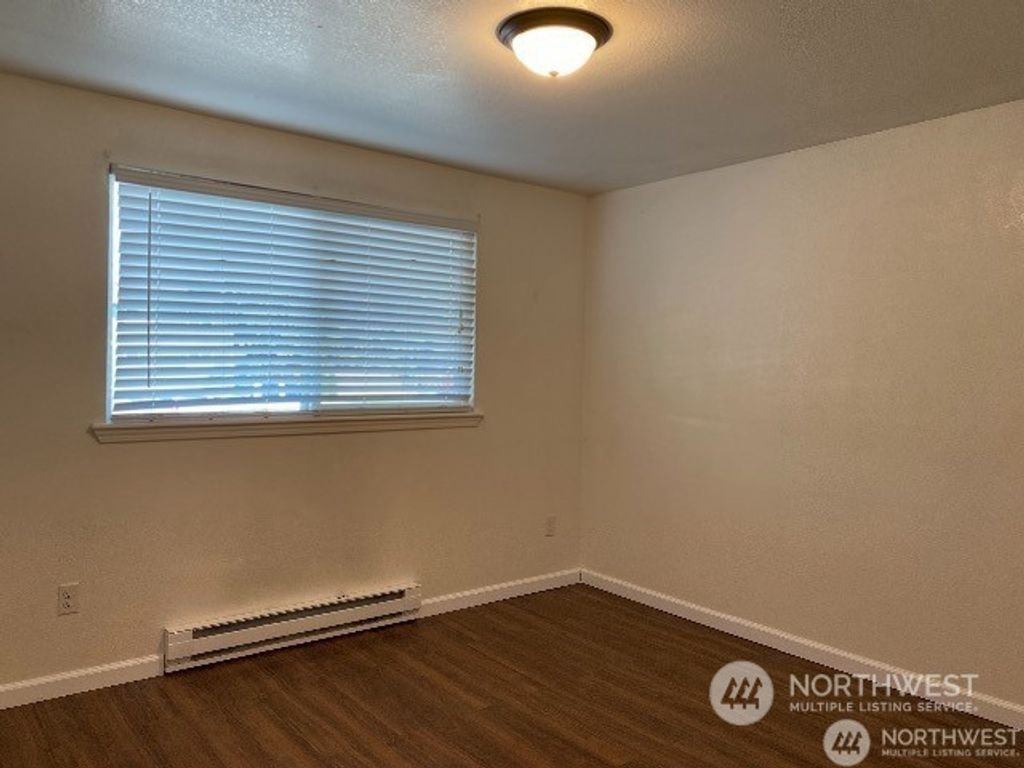 Photo of 1625 Chestnut Street #1-4, Everett, WA 98201 (MLS # 2270542)