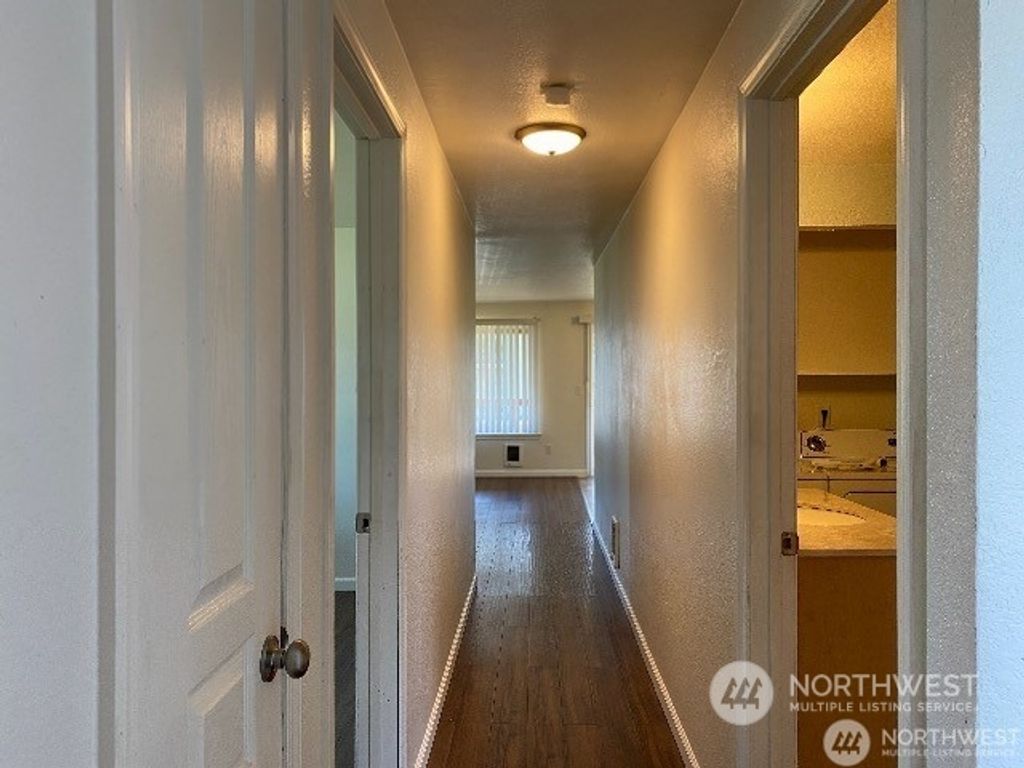 Photo of 1625 Chestnut Street #1-4, Everett, WA 98201 (MLS # 2270542)