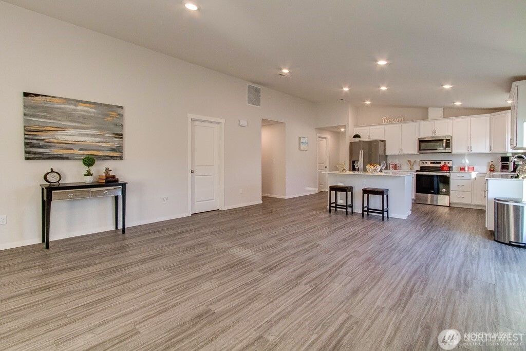 Photo of 27 Jonagold Lane, Manson, WA 98831 (MLS # 2465066)