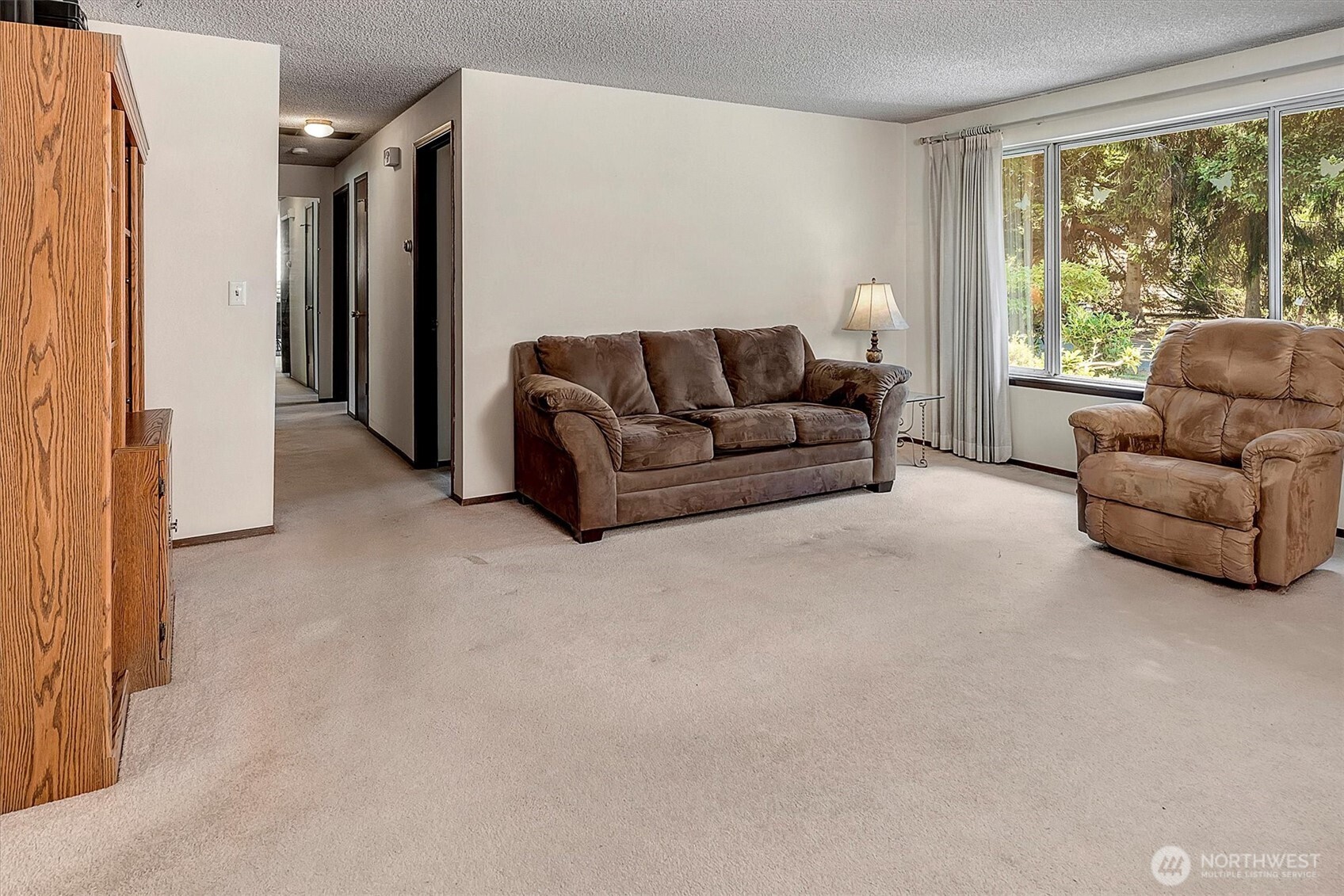 130 NE 156th Street