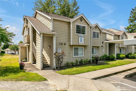 Photo of 1835 S 286th Lane #R201, Federal Way, WA 98003 (MLS # 2391618)