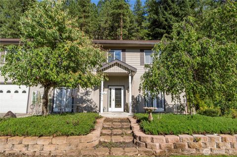 Photo of 76 A/B Oak Orchard Lane, Leavenworth, WA 98826 (MLS # 2440989)