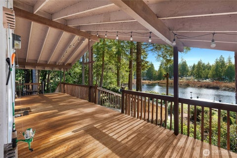 Photo of 2520 E Saint Andrews Drive N, Shelton, WA 98584 (MLS # 2480675)