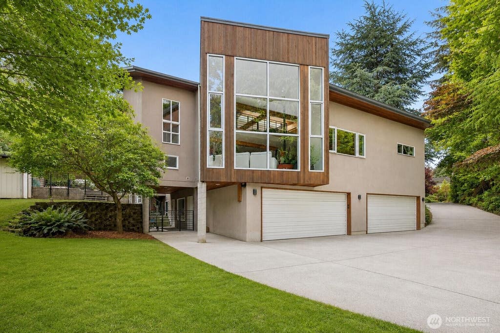 Photo of 1933 Norma Road NE, Tacoma, WA 98422 (MLS # 2572174)