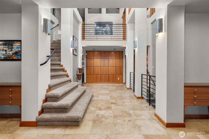 1933 Norma Road NE