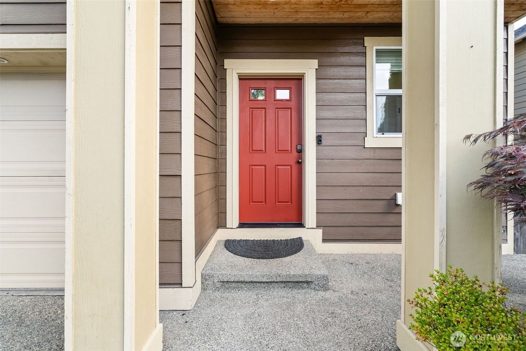 Photo of 16904 SE 259th Street, Covington, WA 98042 (MLS # 2414028)