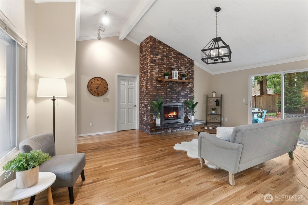 Photo of 14542 167th Place SE, Renton, WA 98059 (MLS # 2495199)