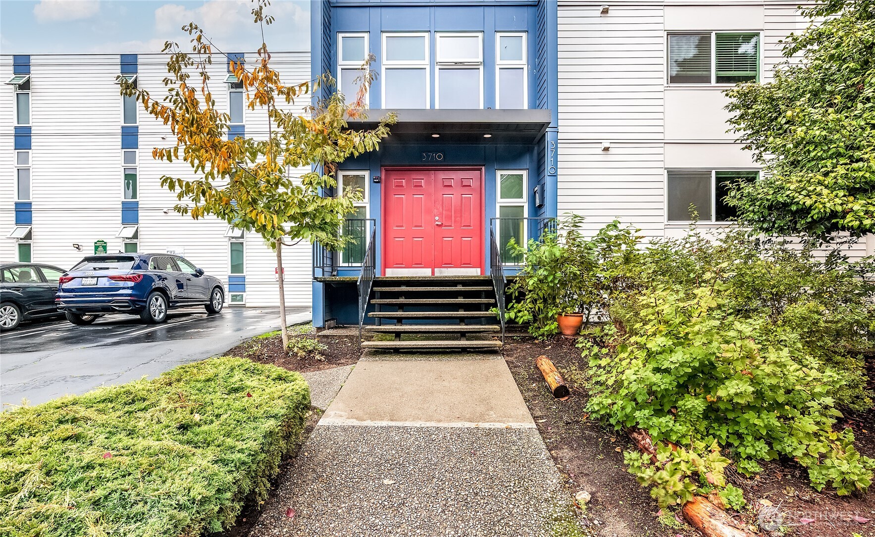 3722 27th Place W 101