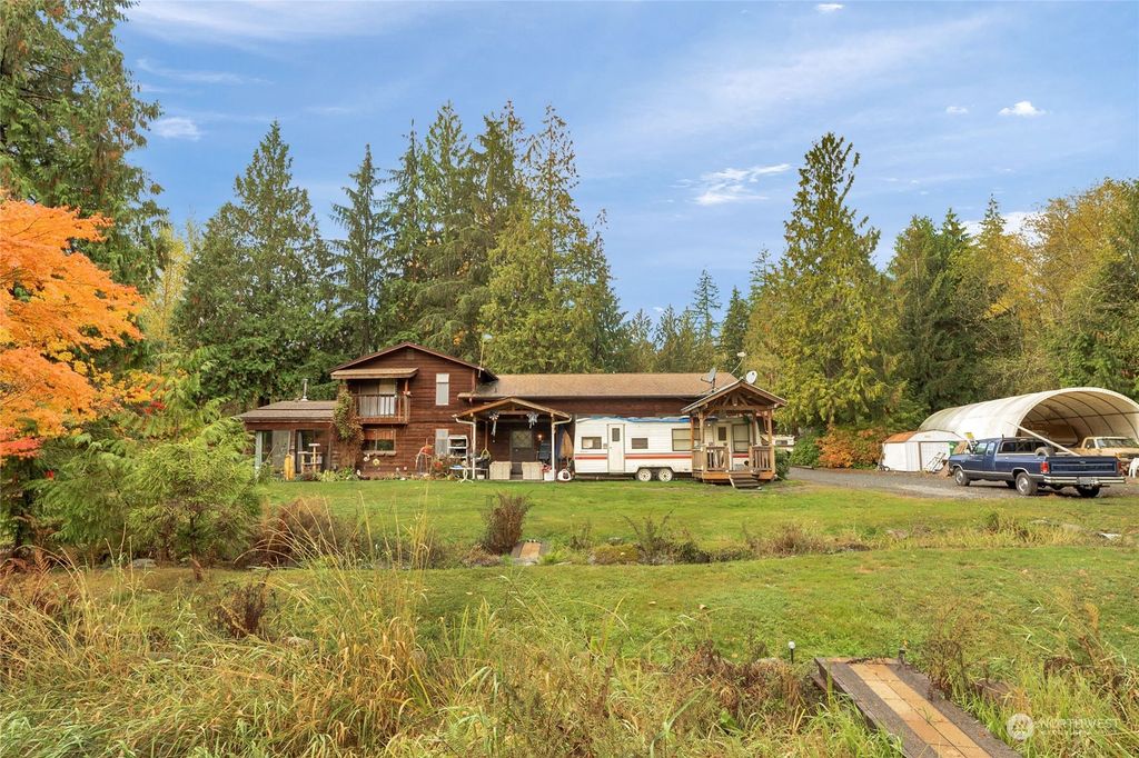 Photo of 7011 126th Drive NE, Lake Stevens, WA 98258 (MLS # 2014253)