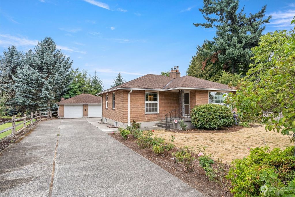 Photo of 10601 18th Avenue S, Seattle, WA 98168 (MLS # 2147215)
