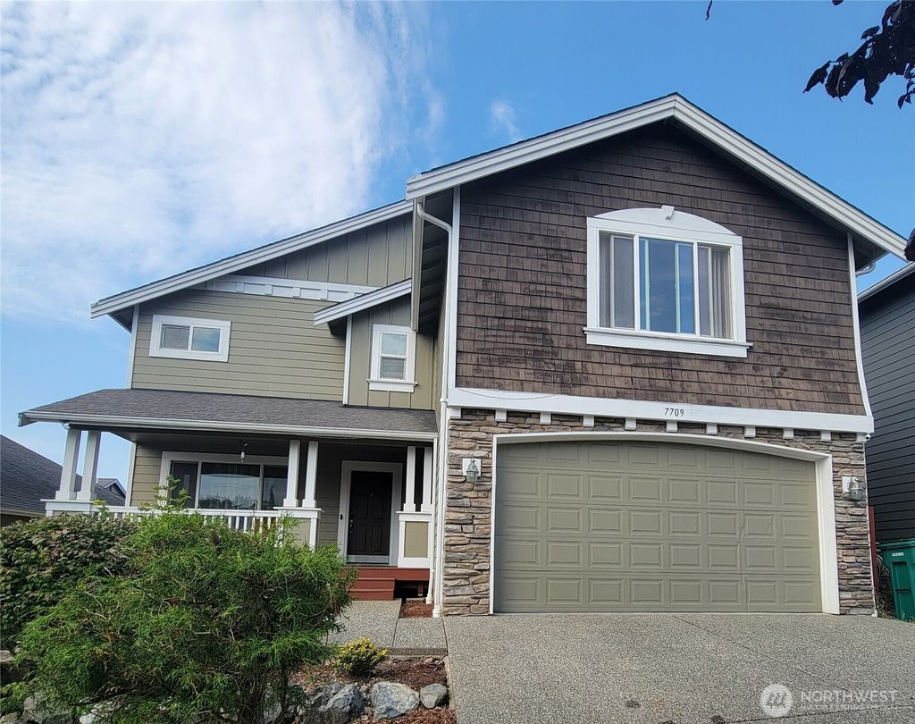 Photo of 7709 64th Place NE, Marysville, WA 98270 (MLS # 2428418)
