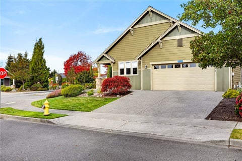 Photo of 2201 Noble Street, Mount Vernon, WA 98274 (MLS # 2597771)