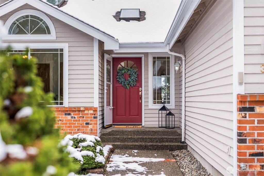 Photo of 3812 60th Street Ct NW, Gig Harbor, WA 98335 (MLS # 2493995)