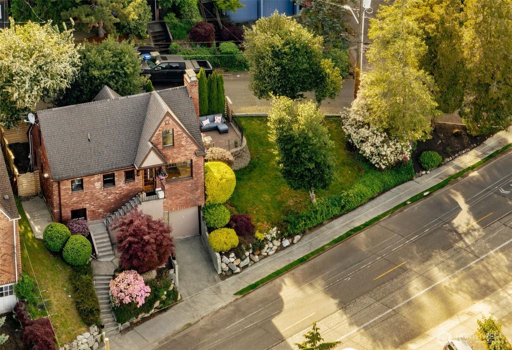 Photo of 5505 Seward Park Avenue S, Seattle, WA 98118 (MLS # 2552350)