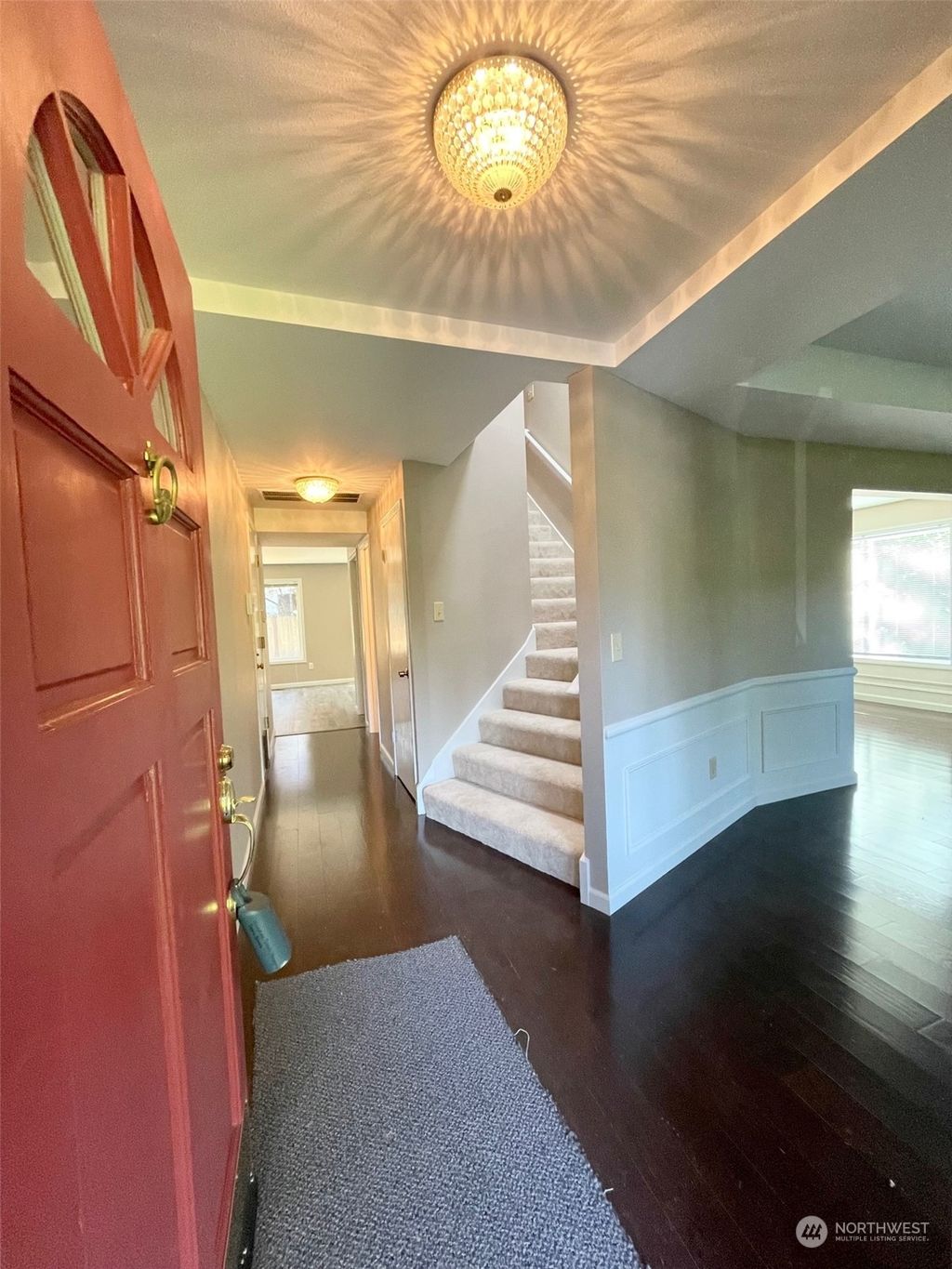 Photo of 4534 186 Avenue SE, Issaquah, WA 98027 (MLS # 2048016)