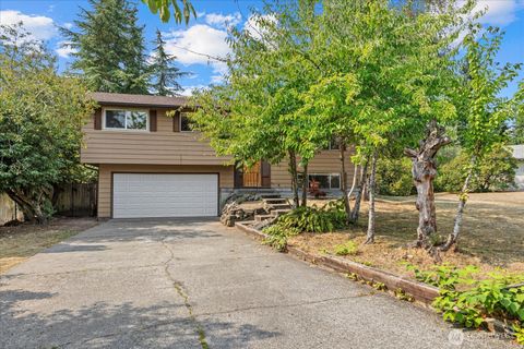 Photo of 18408 63RD PL W Pl, Lynnwood, WA 98037 (MLS # 2500072)
