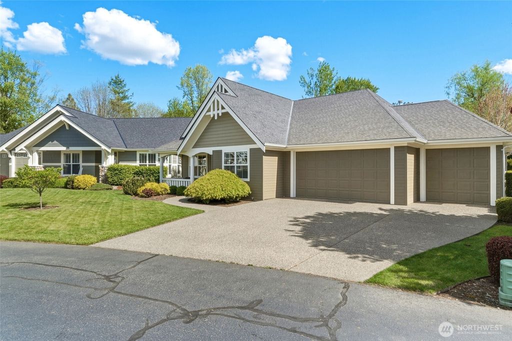 Photo of 970 SE Creekside Drive, College Place, WA 99324 (MLS # 2517153)