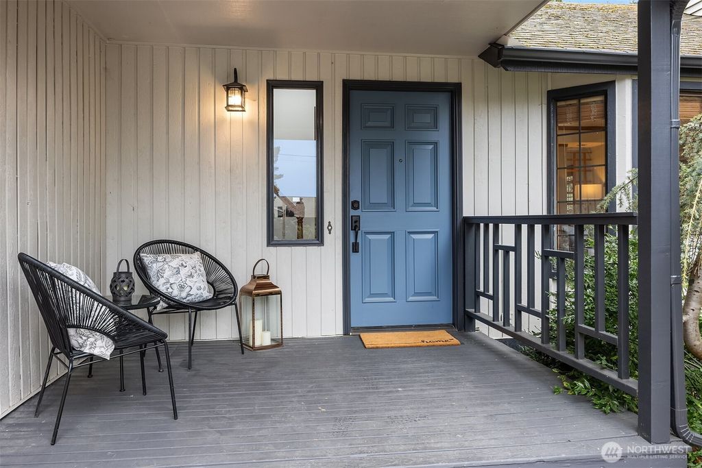 Photo of 17921 72nd Avenue W, Edmonds, WA 98026 (MLS # 2356741)