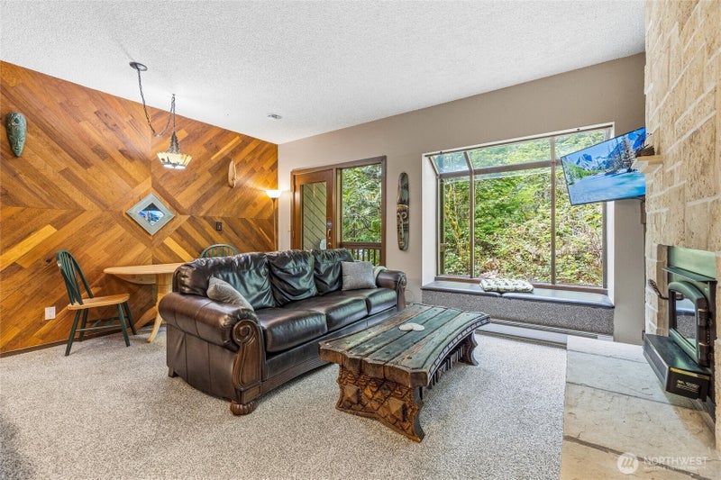 10500 Mount Baker Highway 307