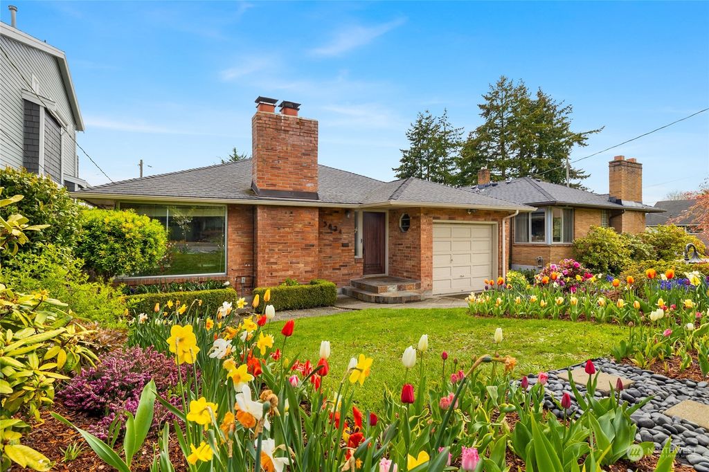 Photo of 3824 42nd Avenue S, Seattle, WA 98118 (MLS # 2131883)