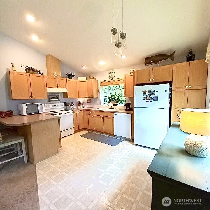462 Ebb Court SW