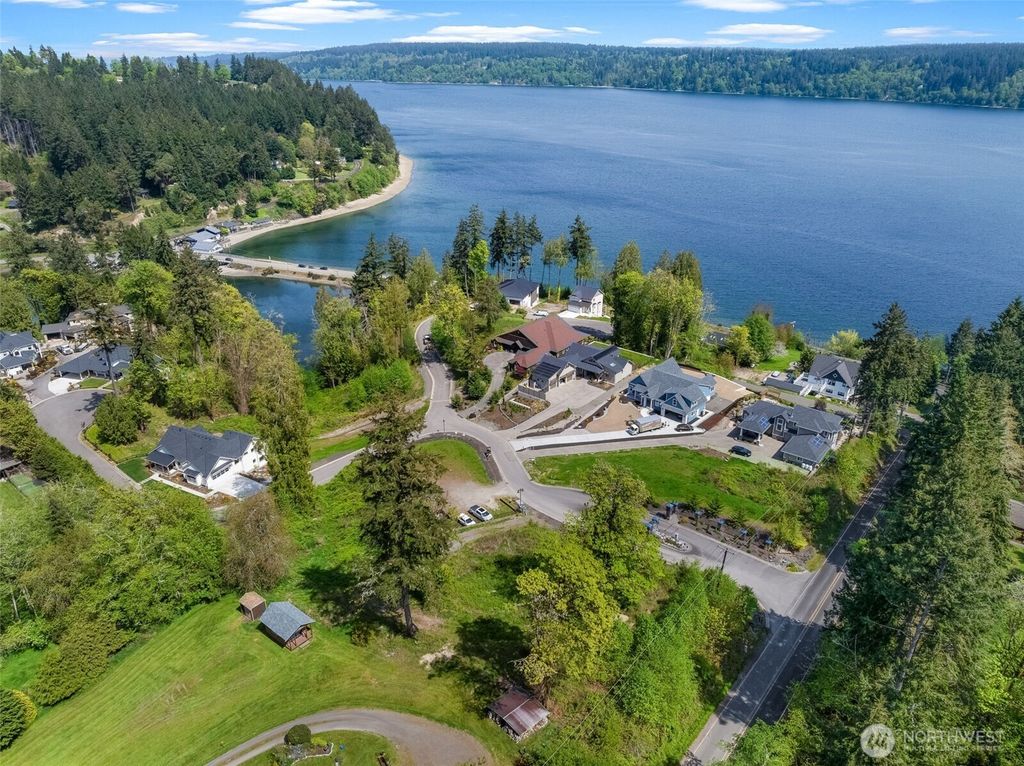 Photo of 14308 Olalla Crest Lane SE, Olalla, WA 98359 (MLS # 2514479)