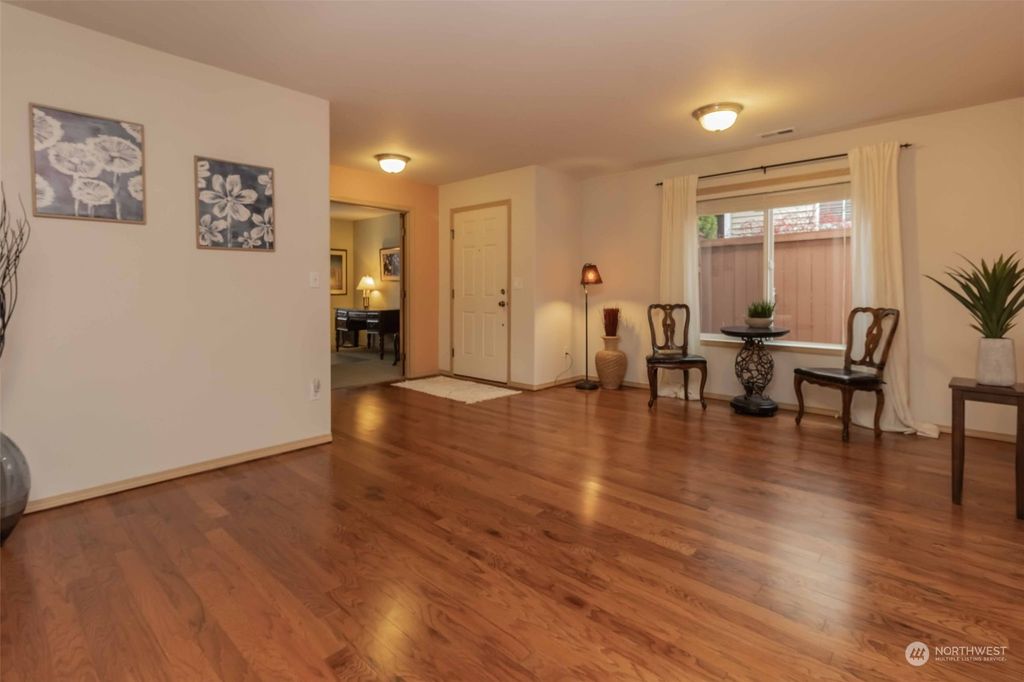 Photo of 250 Ferndale Avenue NE, Renton, WA 98056 (MLS # 2314120)