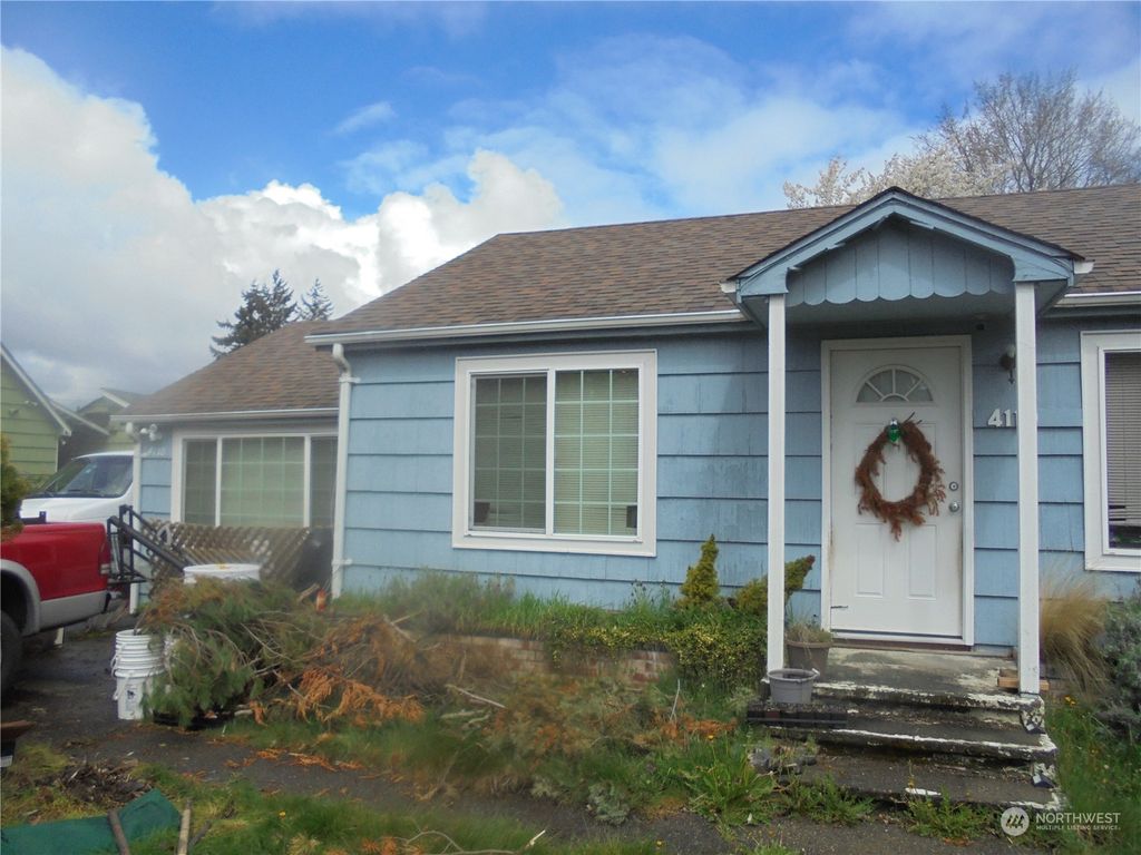Photo of 4110 S 139th Street, Tukwila, WA 98168 (MLS # 2078049)